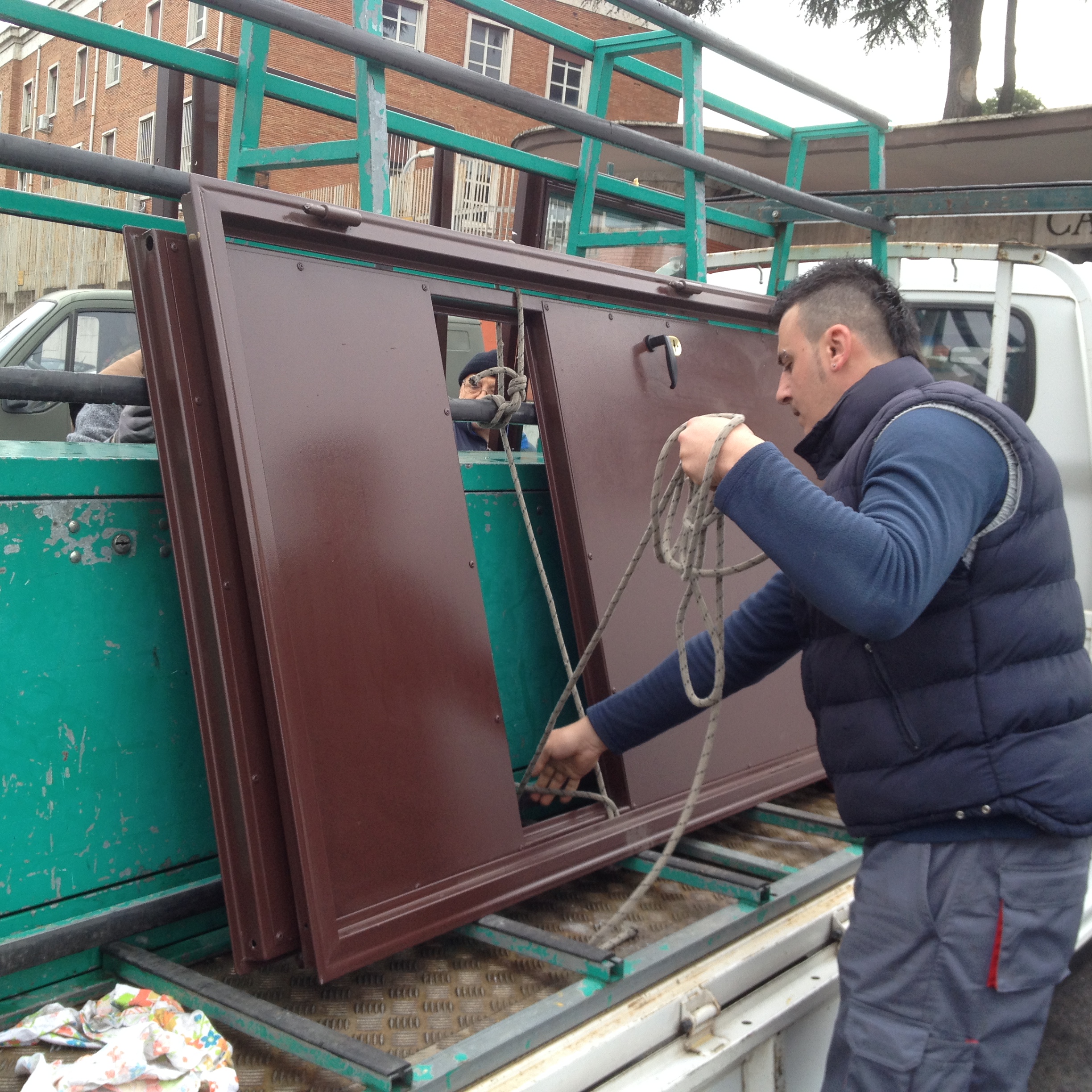 Carpenterie metalliche - opere da fabbro - lavorazioni in acciaio - acciaio inox - alluminio per arredo e di sicurezza