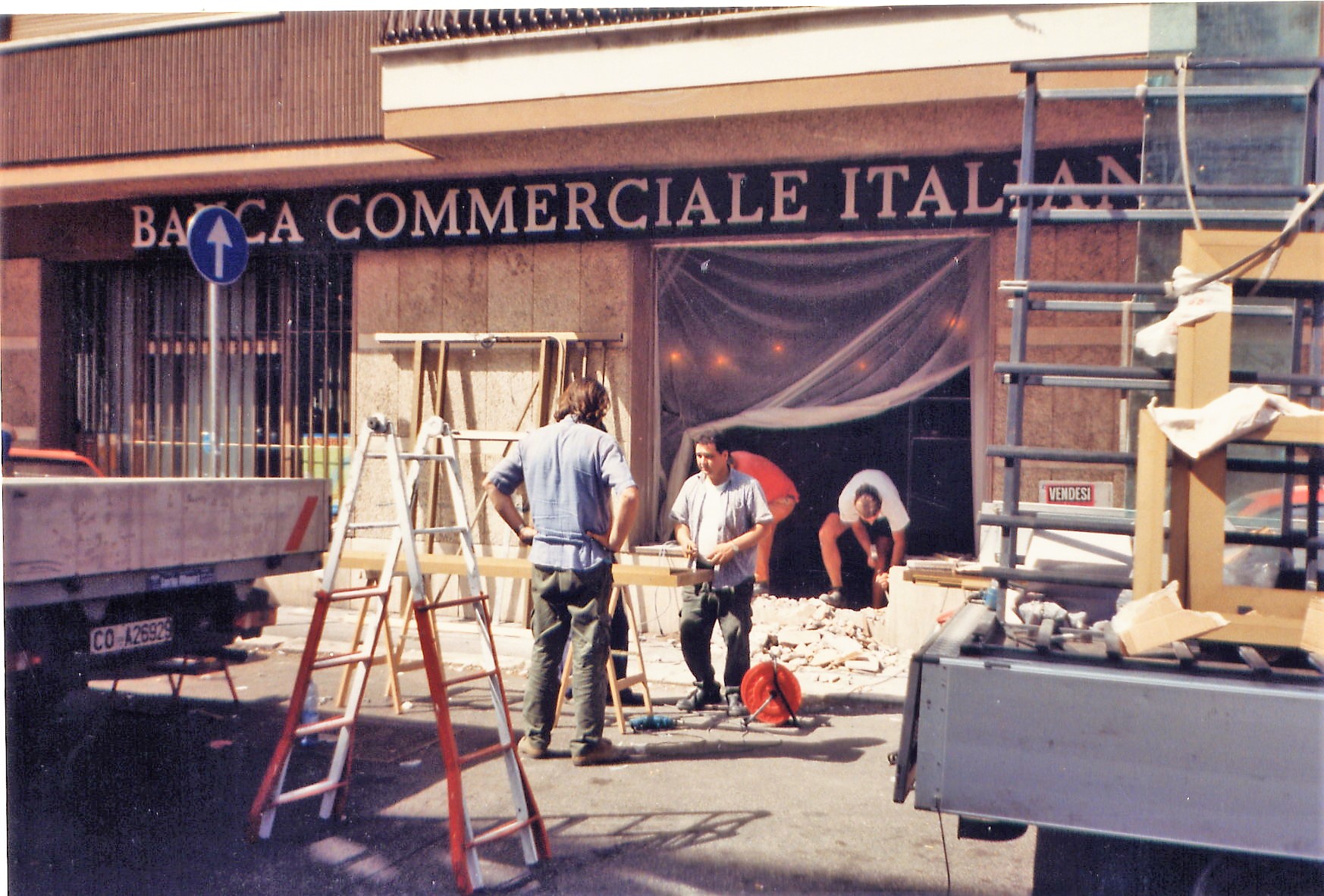 Carpenterie metalliche - opere da fabbro - lavorazioni in acciaio - acciaio inox - alluminio per arredo e di sicurezza