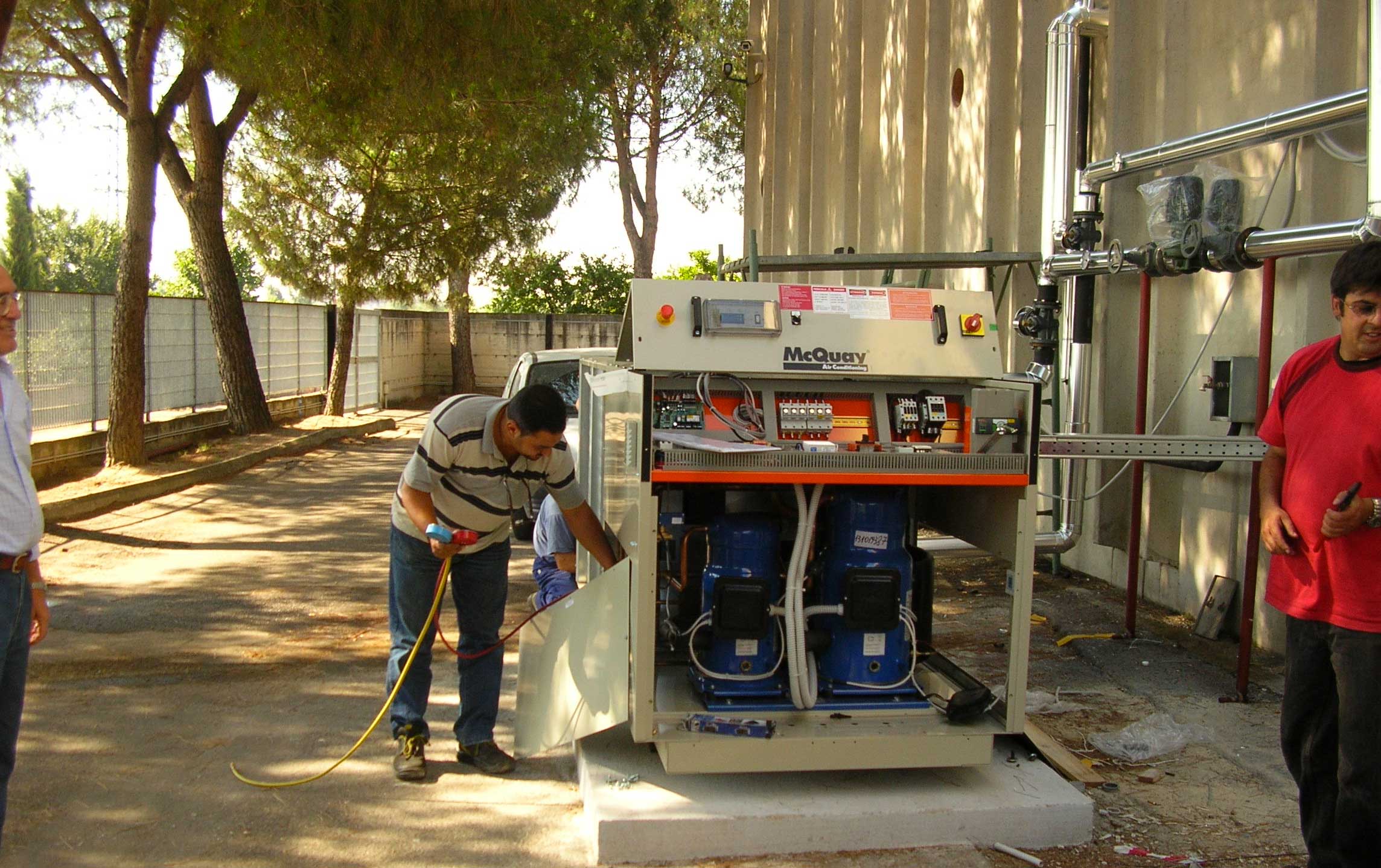 Impianti tecnologici ad uso civile ed industriale: Termoidraulico - Climatizzazione - Idraulico - Antincendio - Gas - Elettrico e speciale
